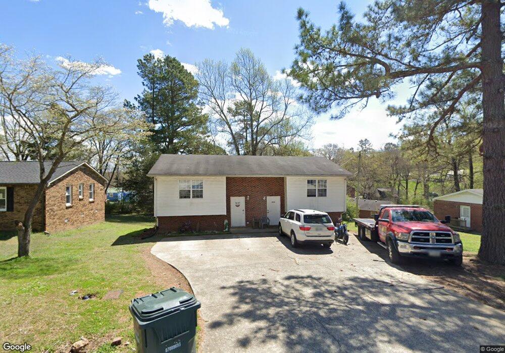 205 Reeves St, Dickson, TN 37055 - photo 1