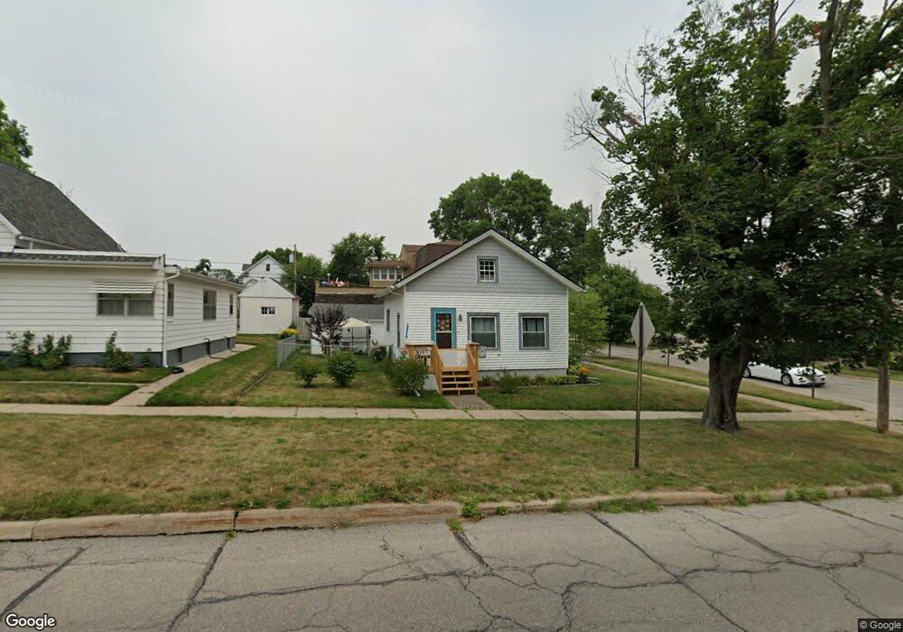 1100 2nd Ave SW, Cedar Rapids, IA 52404 - photo 1