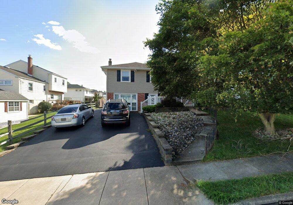 412 Parkstone Way, Broomall, PA 19008 - photo 1