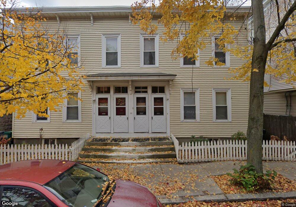 564 Green St unit 3, Cambridge, MA 02139 - photo 1