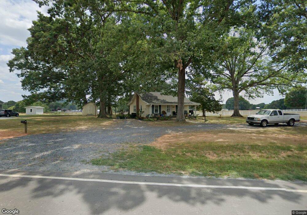 1409 Spero Rd, Asheboro, NC 27205 - photo 1