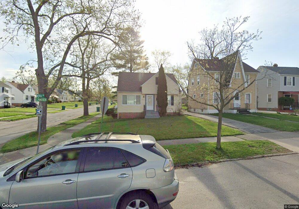 5135 Camden Rd, Maple Heights, OH 44137 - photo 1