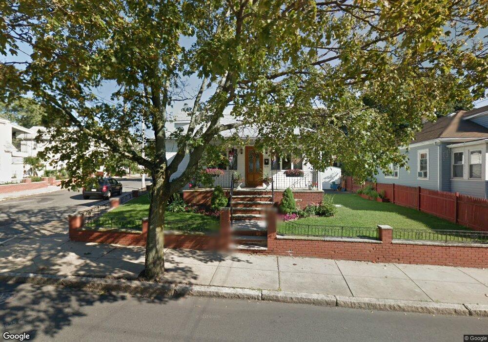 145 Shute St, Everett, MA 02149 - photo 1