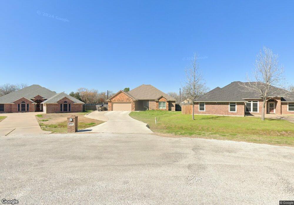 610 Monterrey Ct, Granbury, TX 76049 - photo 1