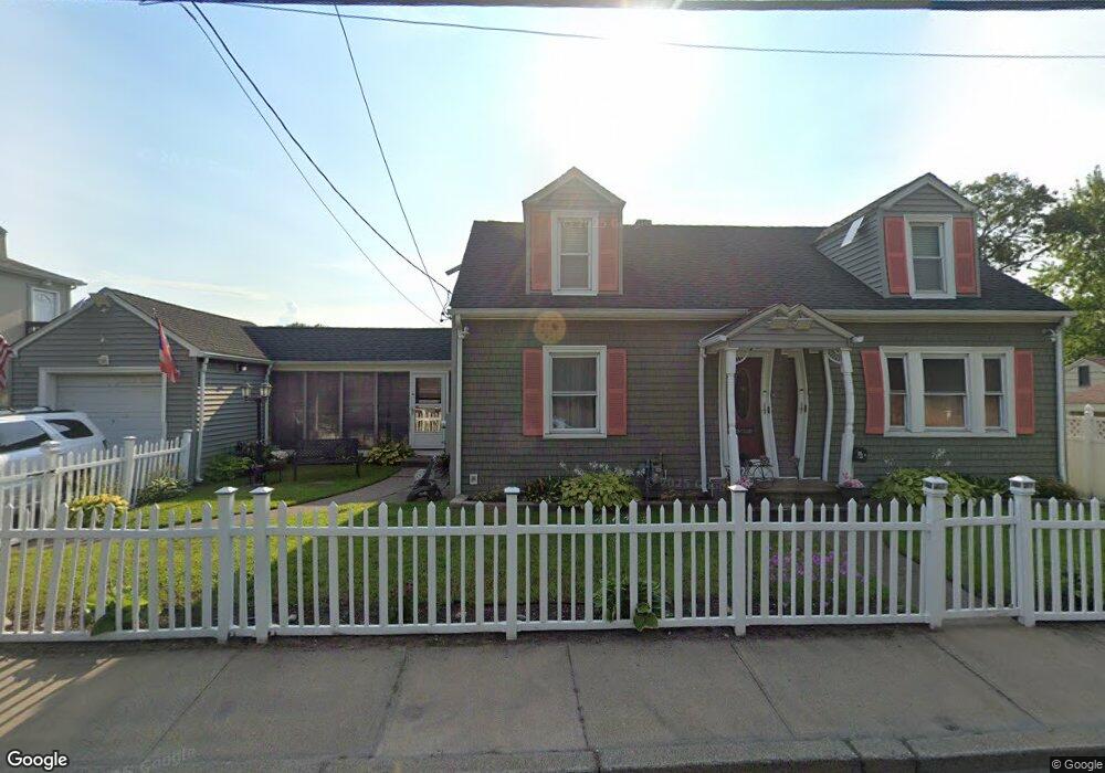 2397 Mendon Rd, Woonsocket, RI 02895 - photo 1