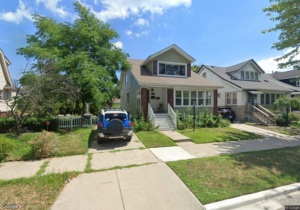 1416 Beaconsfield Ave unit 1416 Beaconsfield, Grosse Pointe Park, MI 48230 - photo 1