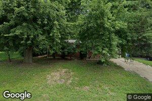 9858 Lilac Dr, Saint Louis, MO 63137