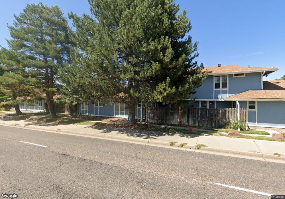 268 S Newark Cir, Aurora, CO 80012 - photo 1