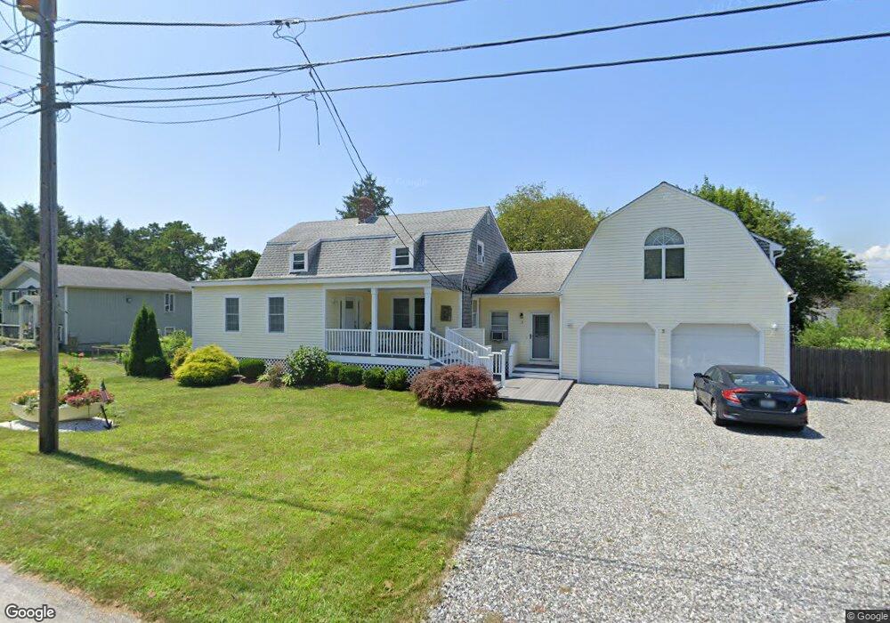 13 Sail St, Jamestown, RI 02835 - photo 1