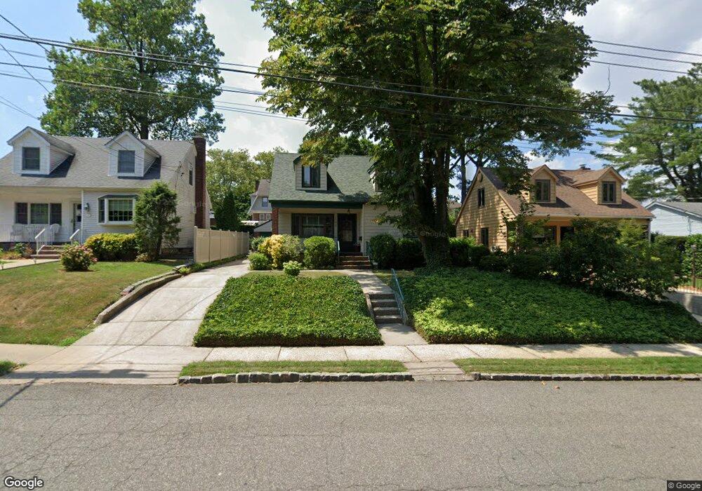 170 Kissel Ave, Staten Island, NY 10310 - photo 1