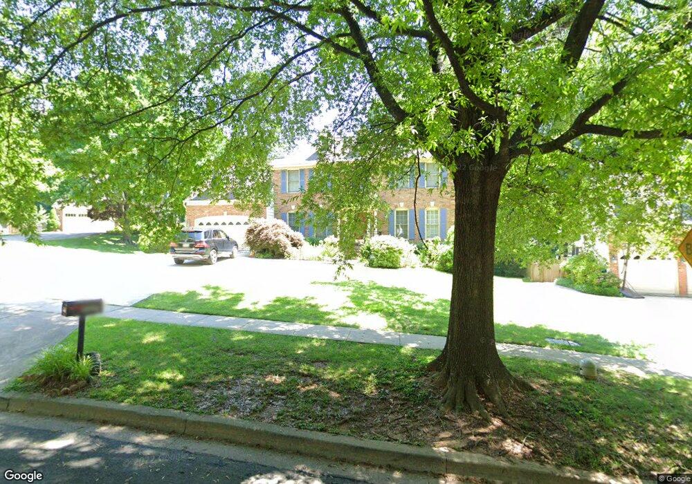 5629 Sugarbush Ln, Rockville, MD 20852 - photo 1