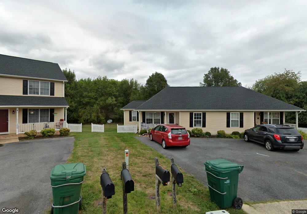 2005 Mosley St unit A, Waynesboro, VA 22980 - photo 1