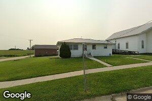 312 S Main St, Onslow, IA 52321