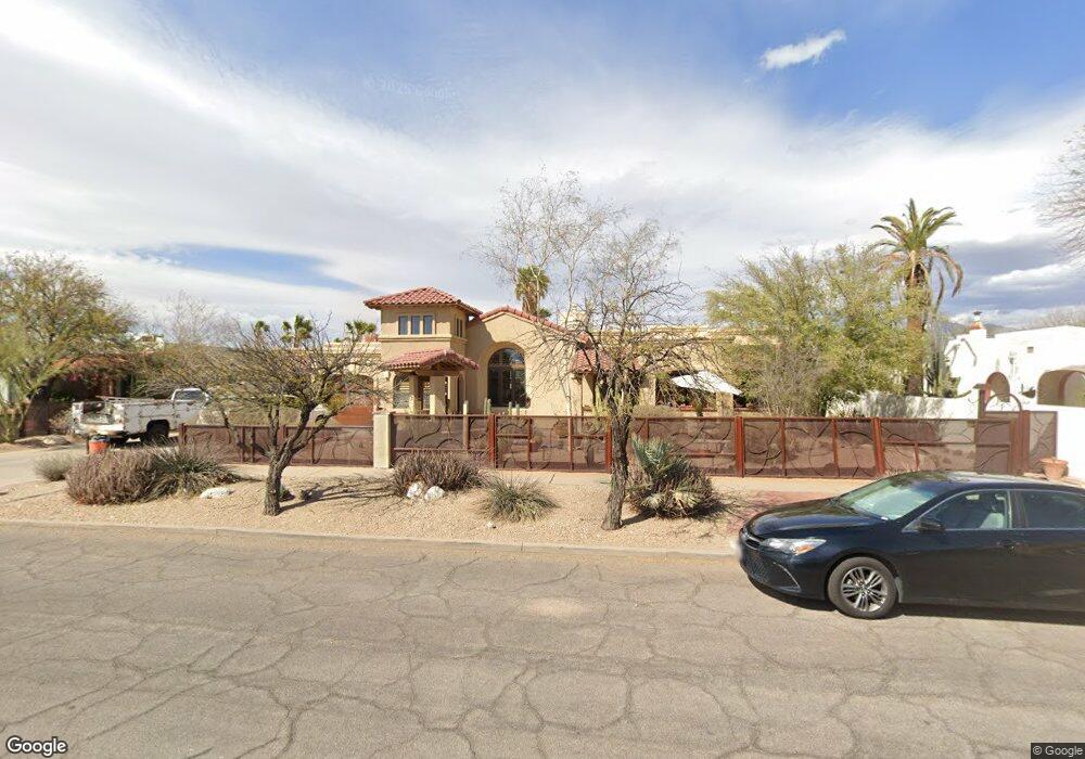 2027 E Helen St, Tucson, AZ 85719 - photo 1