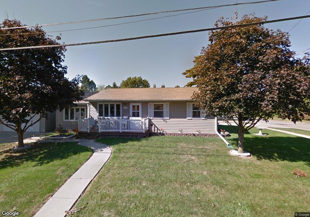 319 W 16th St N, Newton, IA 50208 - photo 1