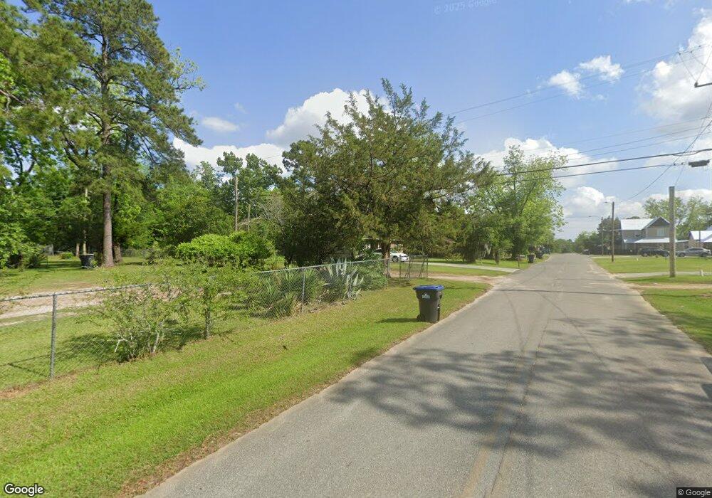 307 N Jackson St, Fitzgerald, GA 31750 - photo 1