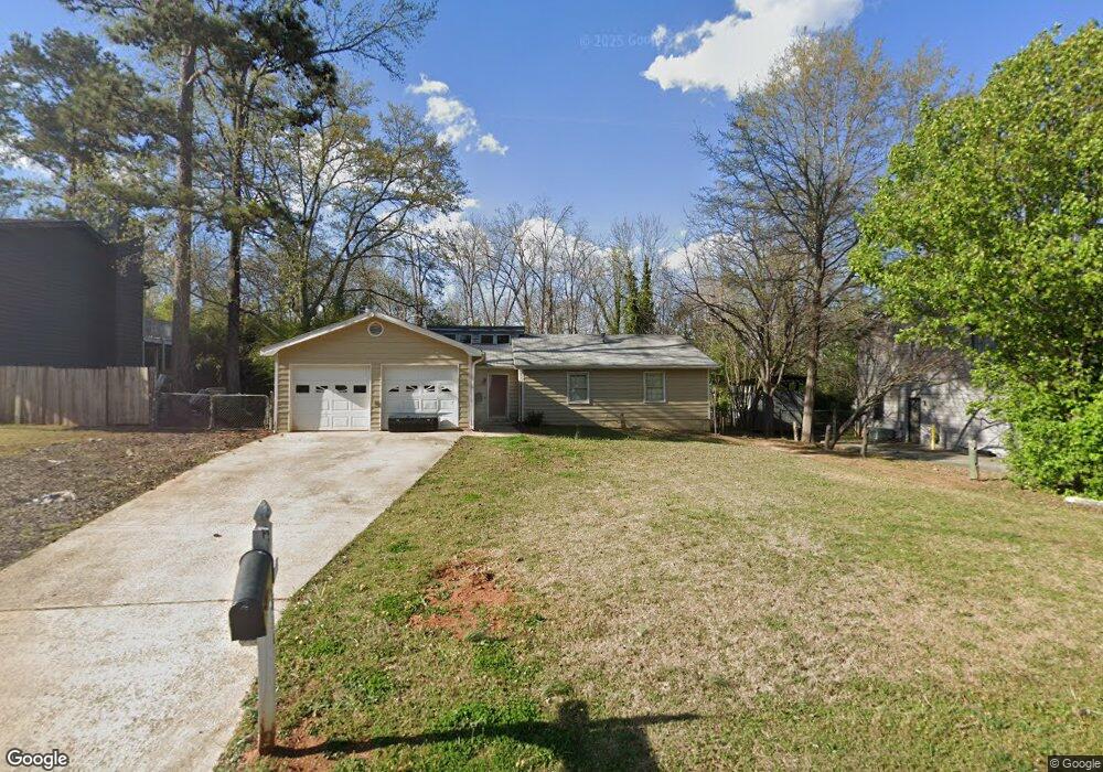 2814 Woodhollow Ln, Jonesboro, GA 30236 - photo 1