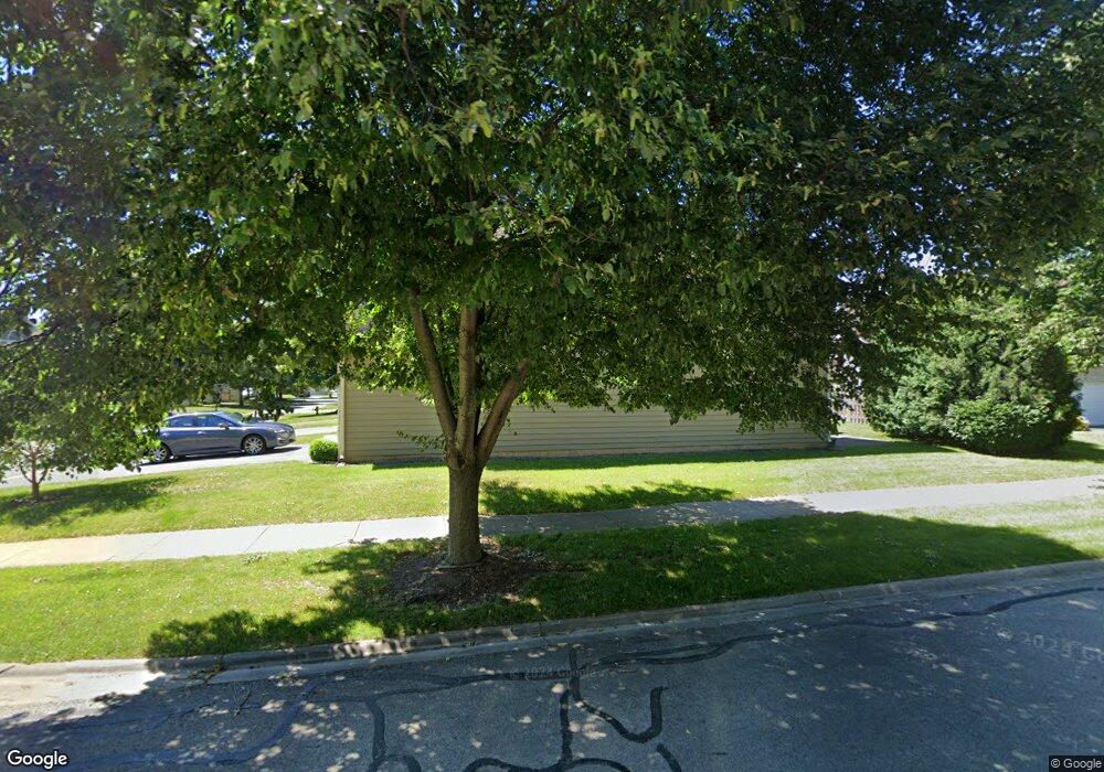 1872 Tamahawk Ln, Naperville, IL 60564 - photo 1