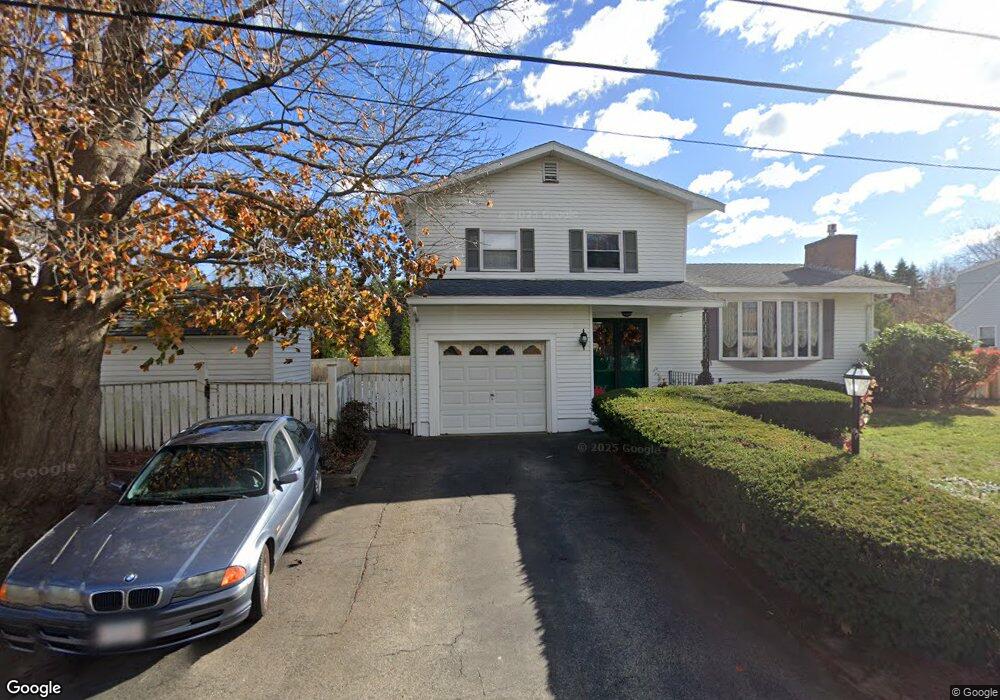 10 Lynne Ave, Salisbury, MA 01952 - photo 1