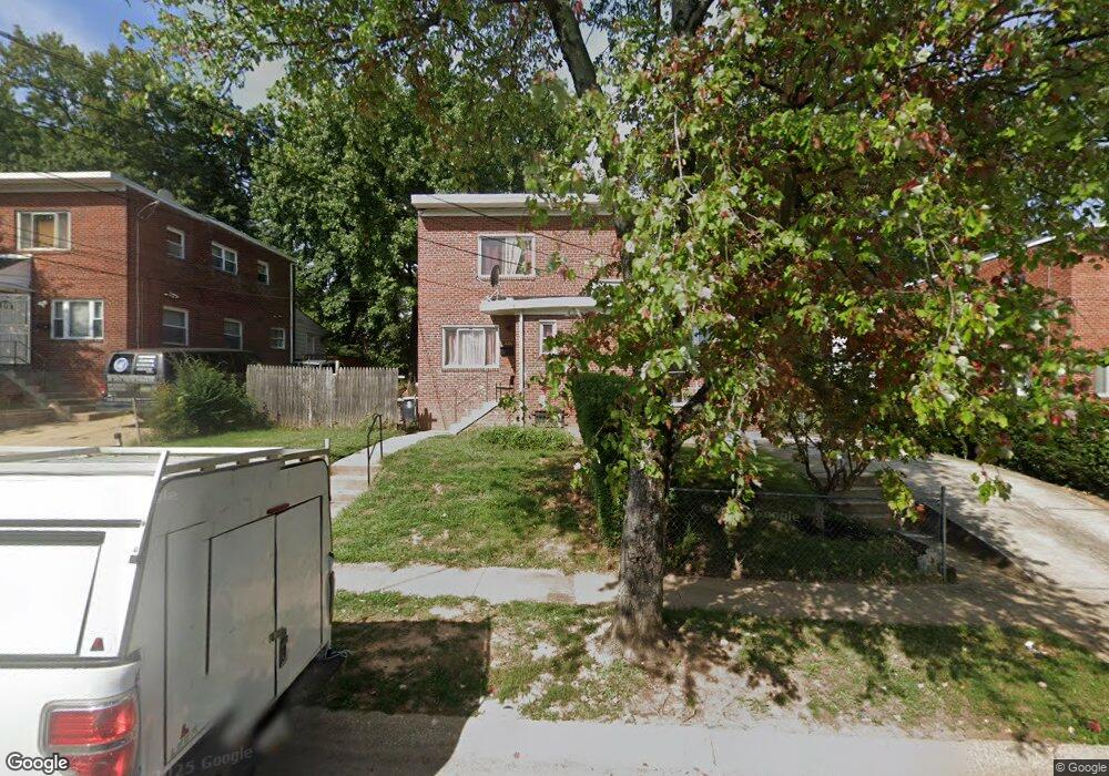 8326 Navahoe Dr, Silver Spring, MD 20903 - photo 1