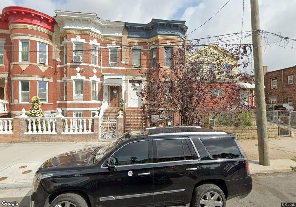 65 Obrien Place, Brooklyn, NY 11208 - photo 1