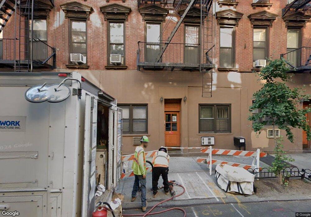 143 Sullivan St unit 4, New York, NY 10012 - photo 1