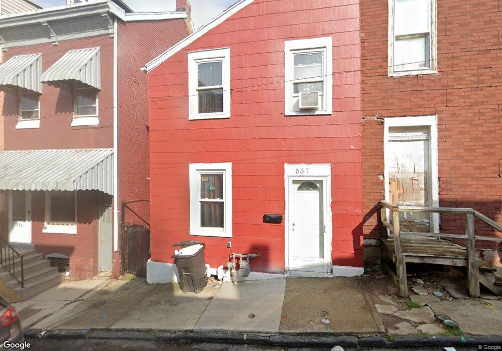 537 Maple St, Reading, PA 19602 - photo 1