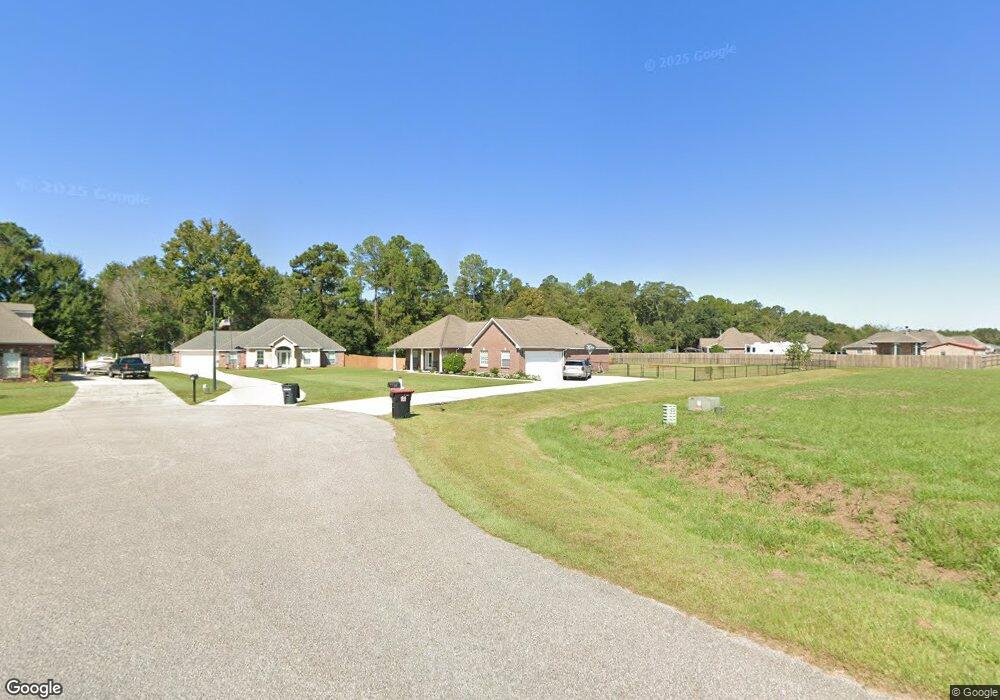 104 Navajo Dr, Picayune, MS 39466 - photo 1