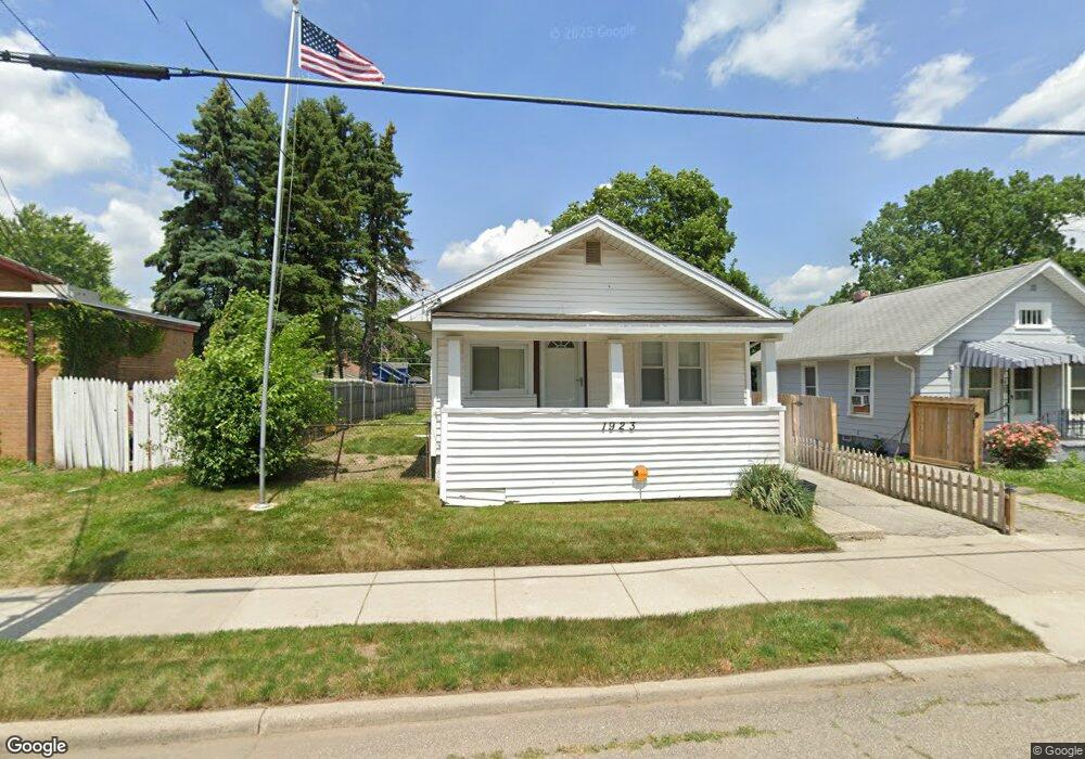 1923 Delaware Ave, Flint, MI 48506 - photo 1