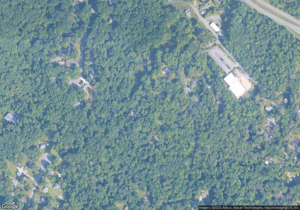 11453 Harton St, Manassas, VA 20112 - photo 1