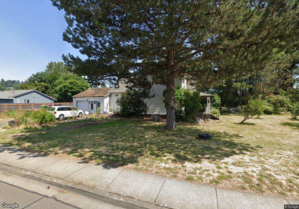 210 SW 11th St, Dundee, OR 97115 - photo 1