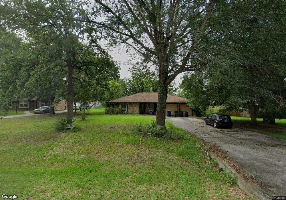 903 Kip Ln, Pinehurst, TX 77362 - photo 1