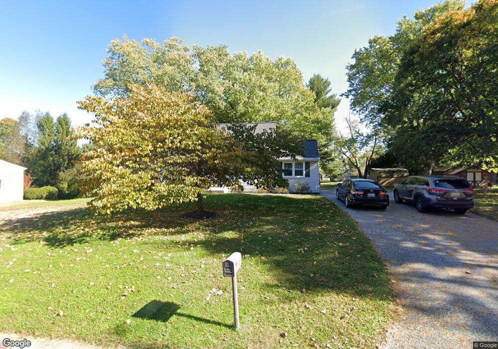 6013 Crossway Ct, Sykesville, MD 21784 - photo 1