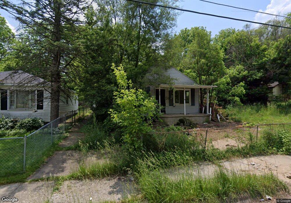 2529 Lester Ct, Flint, MI 48503 - photo 1