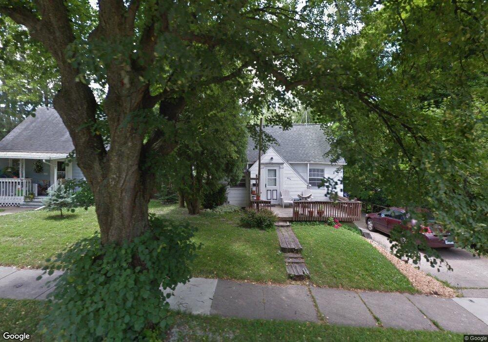 624 Glendale Ave, Lansing, MI 48910 - photo 1