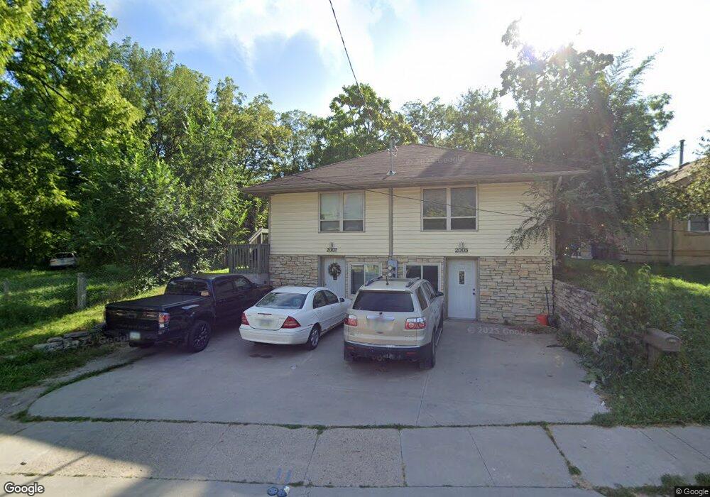 2007 Martin Luther King Junior Pkwy, Des Moines, IA 50314 - photo 1