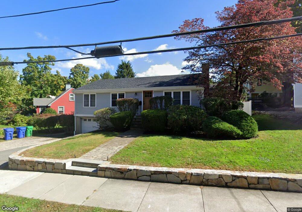 17 Crehore Dr, Newton Lower Falls, MA 02462 - photo 1