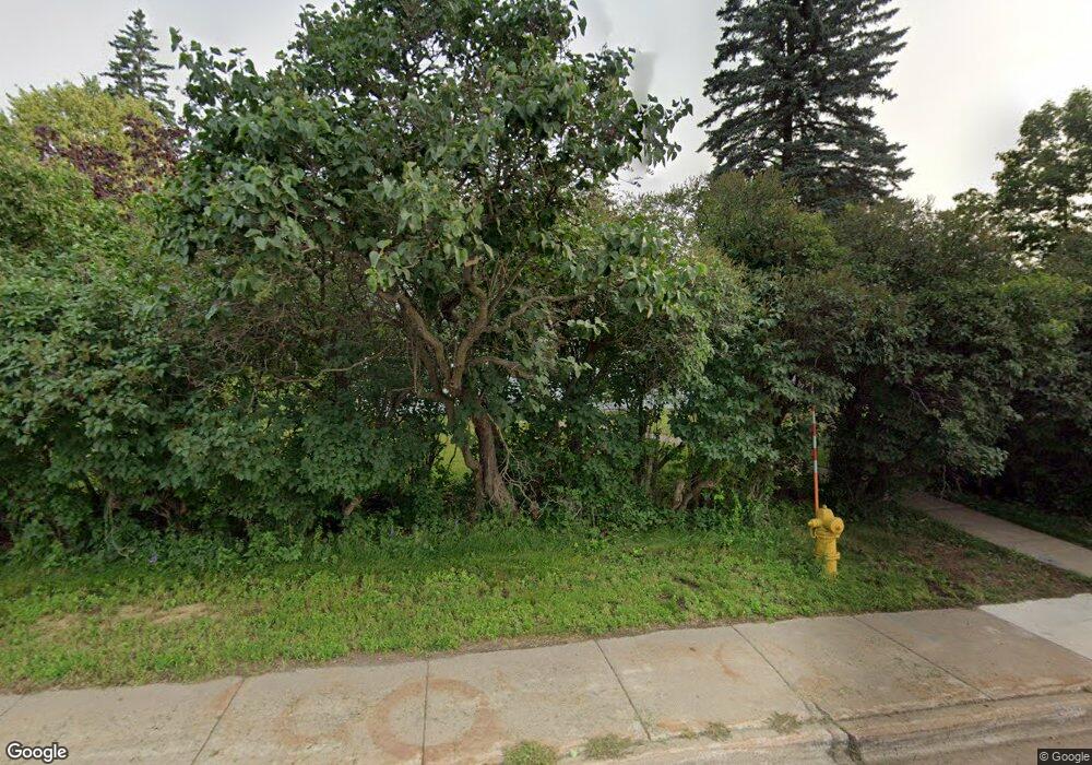 7 W Arrowhead Rd, Duluth, MN 55803 - photo 1