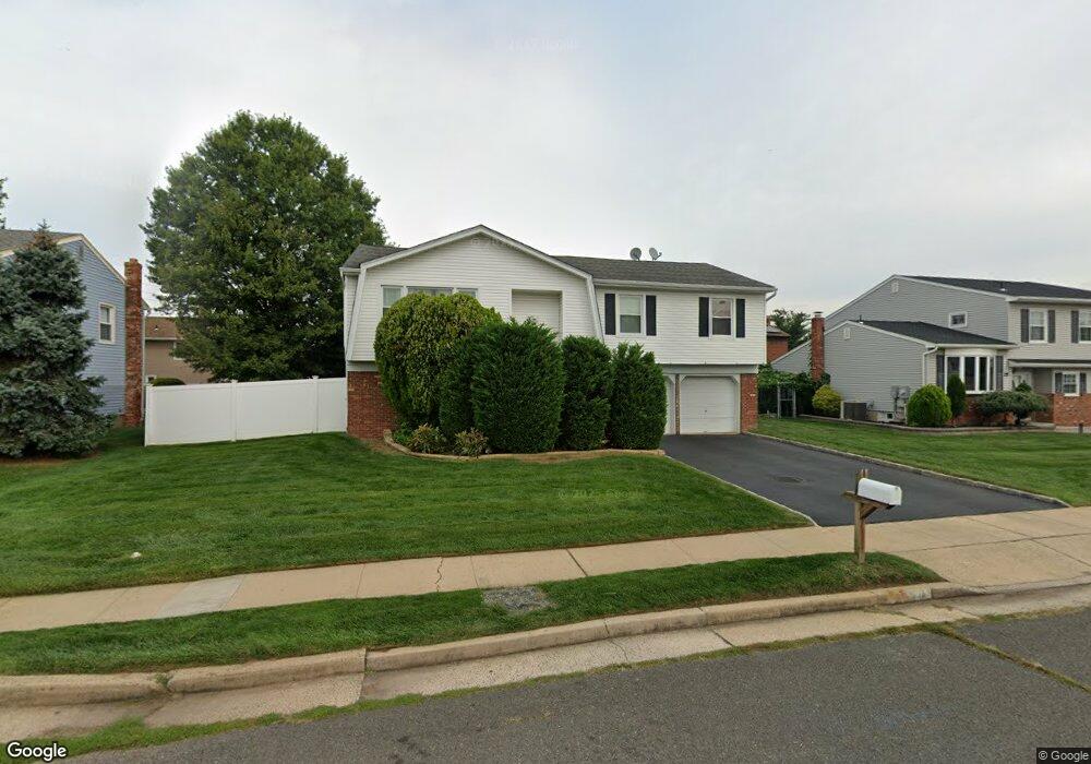 21 Mohawk Ave, Middlesex, NJ 08846 - photo 1