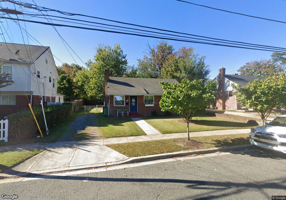 8212 15th Ave, Hyattsville, MD 20783 - photo 1