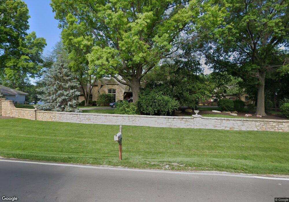 3611 SW Nottingham Rd, Topeka, KS 66614 - photo 1