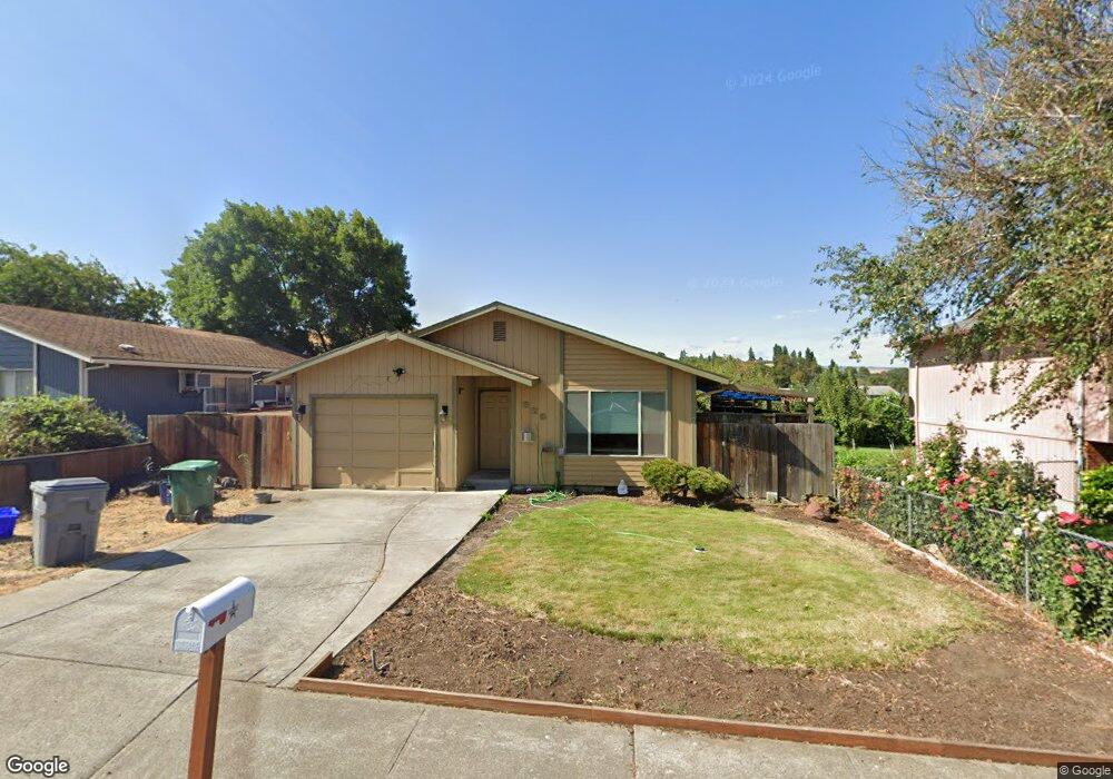 629 Sherman Dr, the Dalles, OR 97058 - photo 1