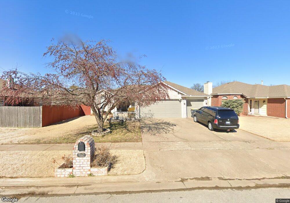 1037 E 132nd St, Glenpool, OK 74033 - photo 1