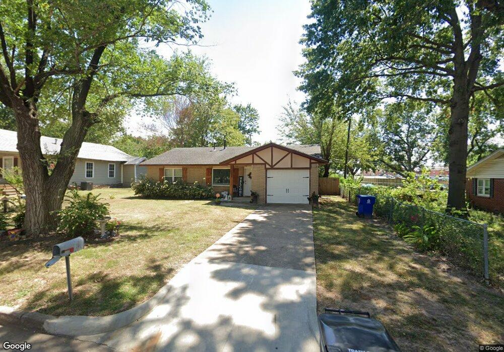 209 E Freeport St, Broken Arrow, OK 74012 - photo 1