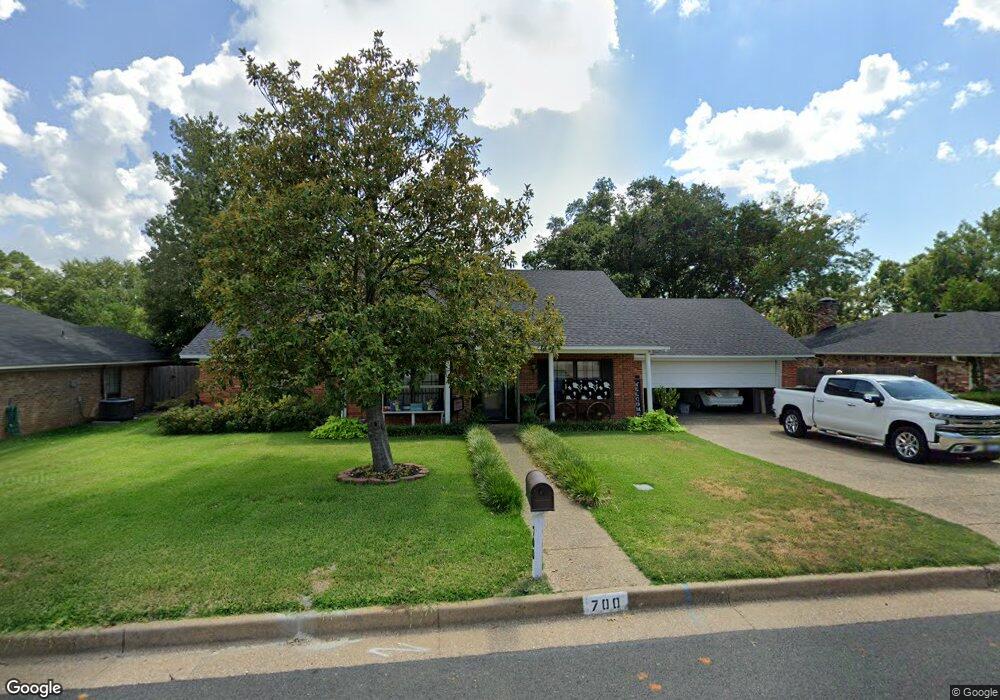 700 700 W Rieck Rd, Tyler, TX 75703 - photo 1