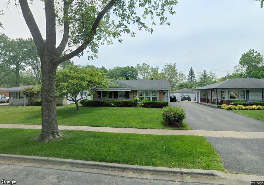 2305 Martin Ln, Rolling Meadows, IL 60008 - photo 1