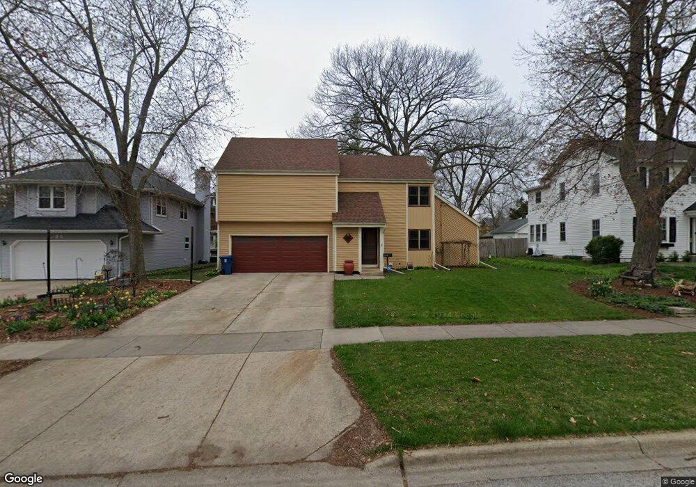 67 S Lancaster Ave, Aurora, IL 60506 - photo 1