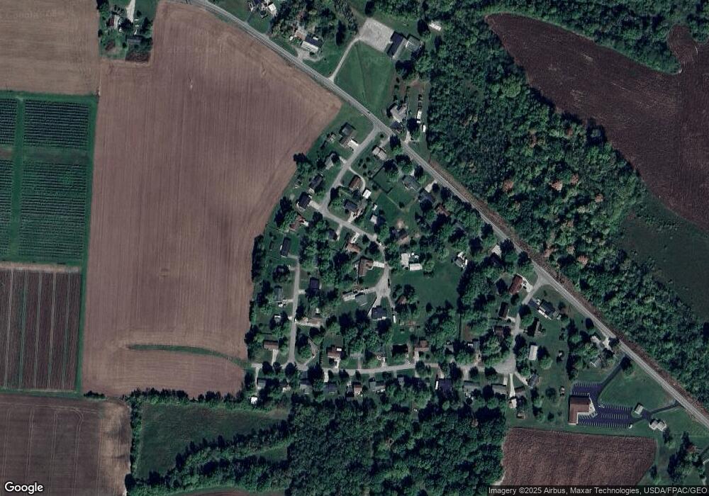 6467 Mckinley Ct, Circleville, OH 43113 - photo 1