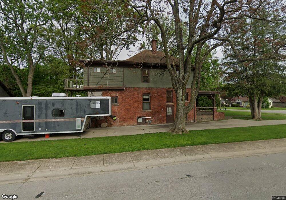 321 Lafayette Ave, Mattoon, IL 61938 - photo 1