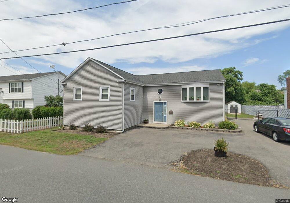 26 Gates Rd, Saugus, MA 01906 - photo 1